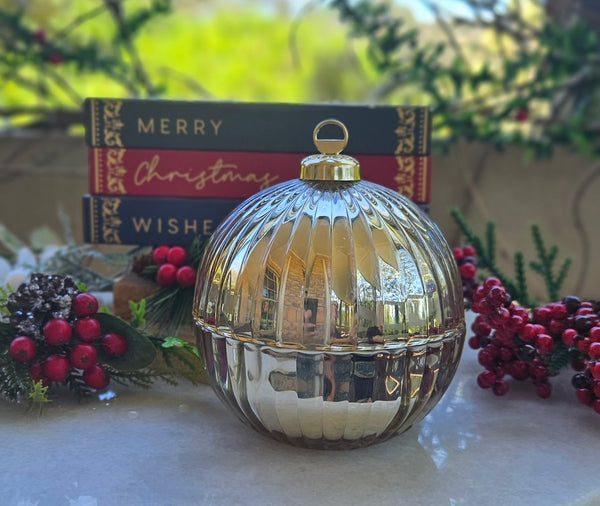 Christmas Bauble Style Soy Candle