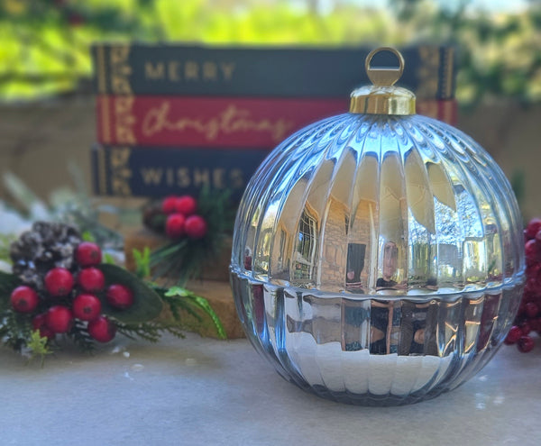 Christmas Bauble Style Soy Candle