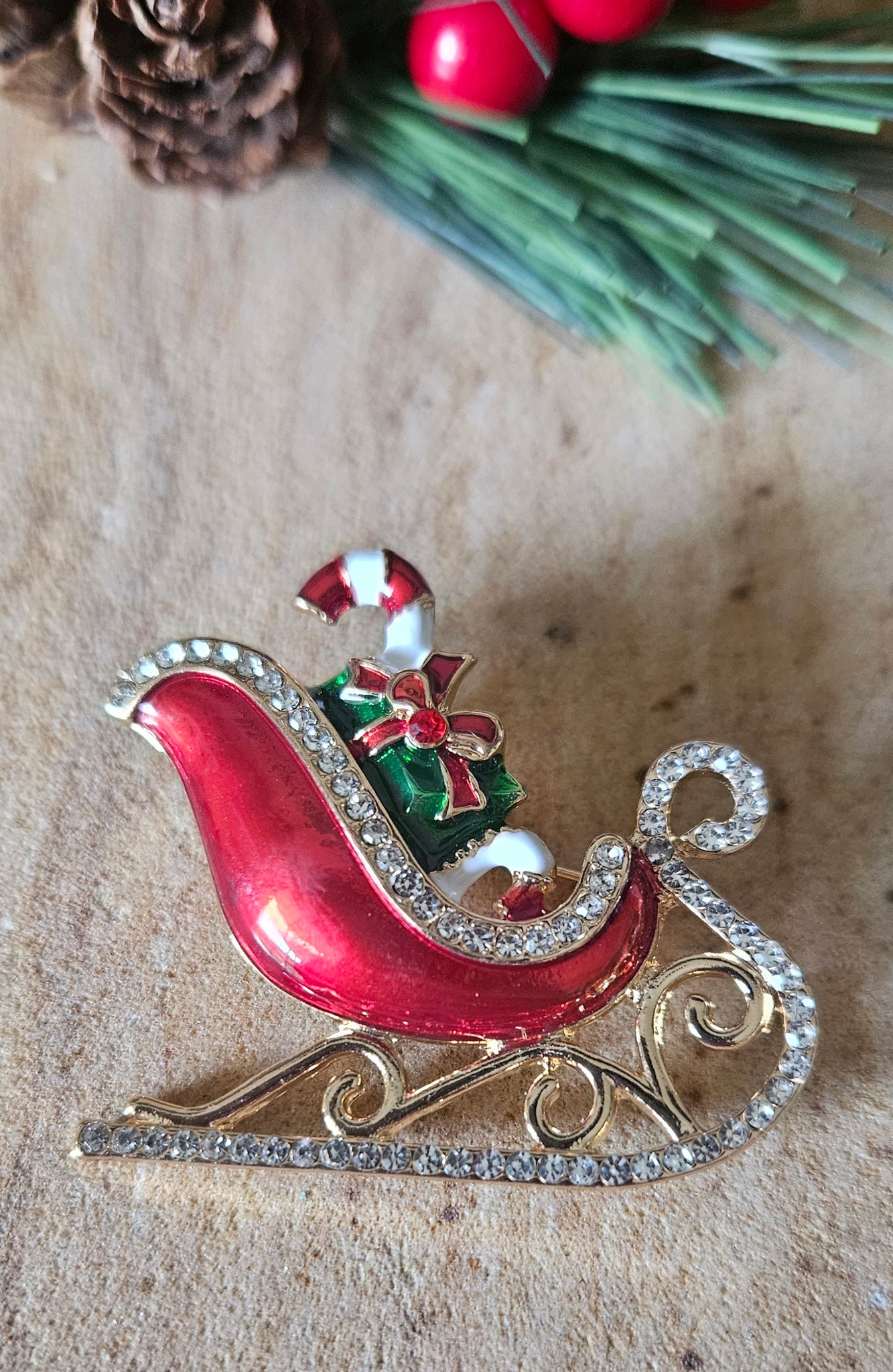 Christmas Sleigh Design Brooch