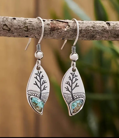 Leaf Shaped Tree Patterned Earrings