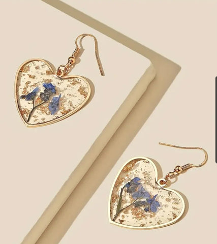 Dried Flower Transparent Love Heart Styled Earrings