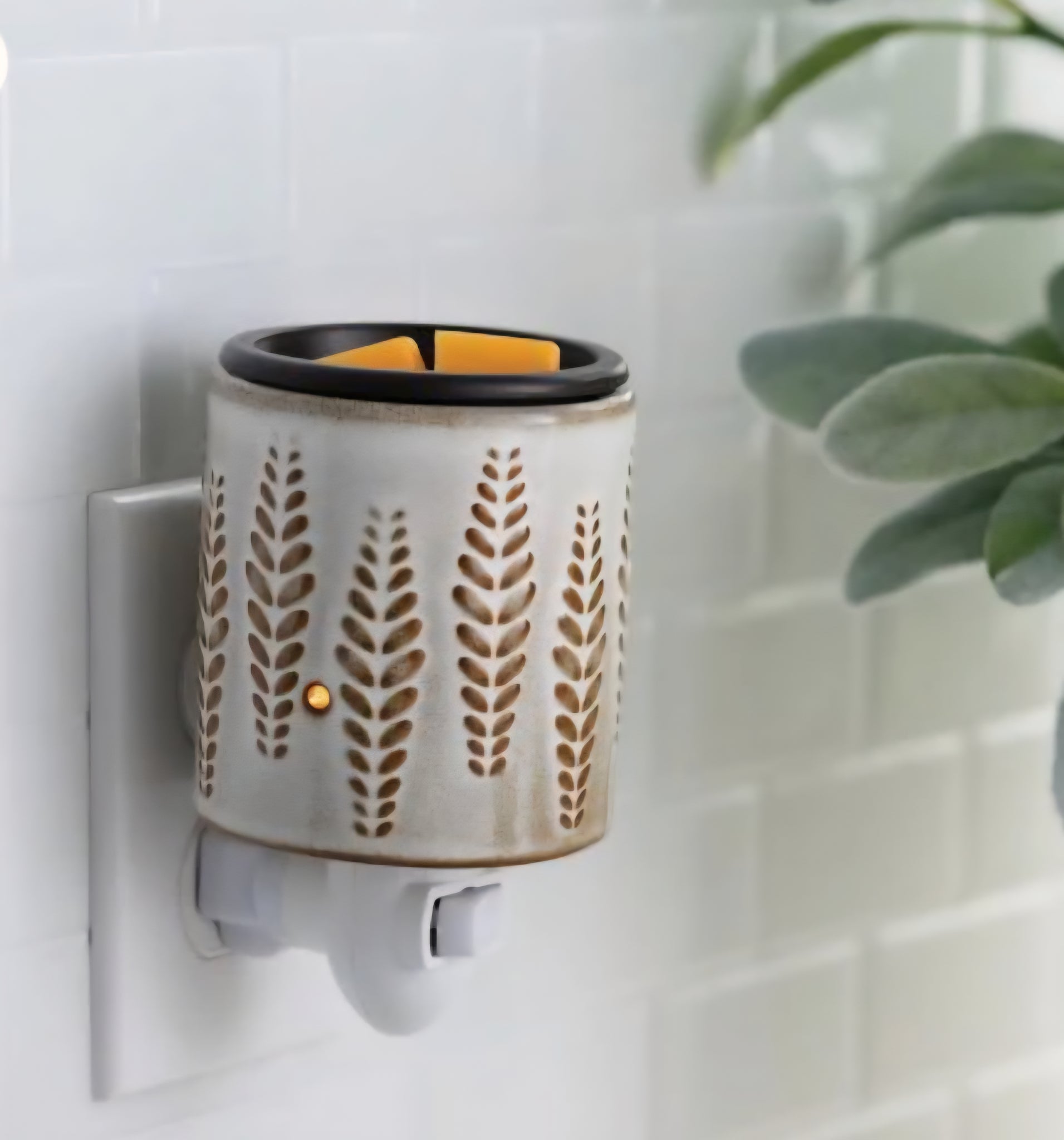 Pluggable Melt Warmer/Oil Burner - Wheat and Ivory Flip Dish Style plus bonus 2 free soy melt pots