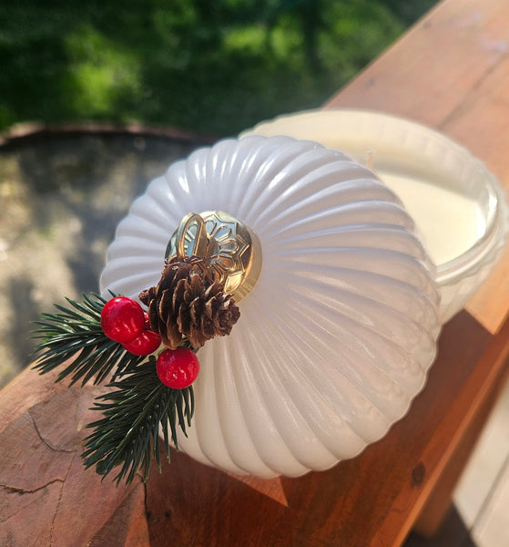 Christmas Bauble Soy Candle