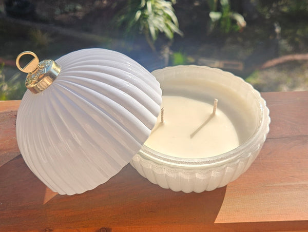 Christmas Bauble Soy Candle